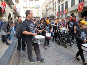 Fires 2016. Passejada de la Mula Baba i teatre de titelles a la Rambla de la Llibertat