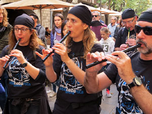 Fires 2016. Passejada de la Mula Baba i teatre de titelles a la Rambla de la Llibertat