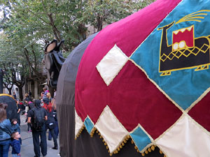 Fires 2016. Passejada de la Mula Baba i teatre de titelles a la Rambla de la Llibertat