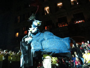 Fires 2016. El preg&oacute. Balls a la pla&ccedil;a del Vi