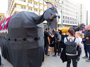 Fires 2016. El preg&oacute. Concentraci&oacute; a la pla&ccedil;a de la Constituci&oacute;