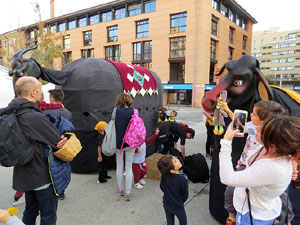 Fires 2016. El preg&oacute. Concentraci&oacute; a la pla&ccedil;a de la Constituci&oacute;