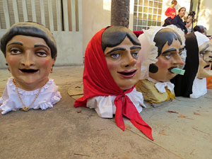 Fires 2016. El preg&oacute. Concentraci&oacute; a la pla&ccedil;a de la Constituci&oacute;