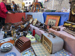 Fires 2016. 28a. Trobada d'Artesans, Brocanters i Antiquaris a diversos carrers i places de la ciutat