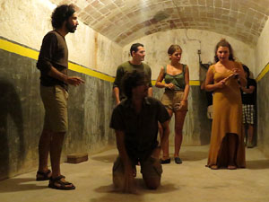 FITAG 2016. Espectacle A la deriva, coproducci&oacute; FITAG 2016 al refugi antiaeri del Jard&iacute; de la Inf&agrave;ncia