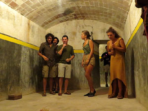 FITAG 2016. Espectacle A la deriva, coproducci&oacute; FITAG 2016 al refugi antiaeri del Jard&iacute; de la Inf&agrave;ncia