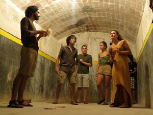 FITAG 2016. Espectacle A la deriva, coproducci&oacute; FITAG 2016 al refugi antiaeri del Jard&iacute; de la Inf&agrave;ncia