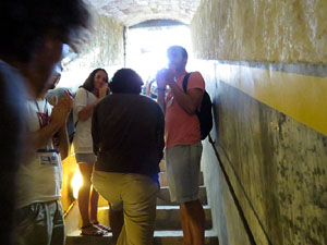 FITAG 2016. Espectacle A la deriva, coproducci&oacute; FITAG 2016 al refugi antiaeri del Jard&iacute; de la Inf&agrave;ncia