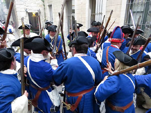 Girona resisteix! Jornades de recreació històrica de la Guerra de Successió. Combat al carrer de Bellmirall