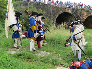 Girona resisteix! Jornades de recreació històrica de la Guerra de Successió. Castell de Montjuïc. La capitulació