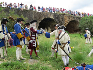 Girona resisteix! Jornades de recreació històrica de la Guerra de Successió. Castell de Montjuïc. La capitulació