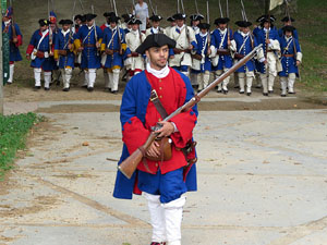 Girona resisteix! Jornades de recreació històrica de la Guerra de Successió. La desfilada