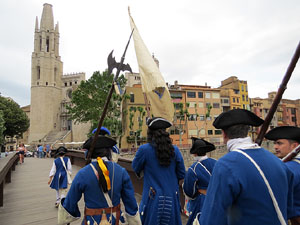 Girona resisteix! Jornades de recreació històrica de la Guerra de Successió. La desfilada