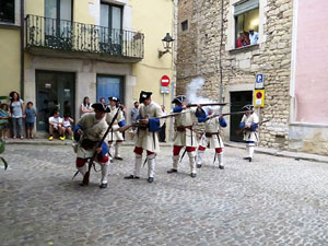 Girona resisteix! Jornades de recreació històrica de la Guerra de Successió. Combat a la plaça dels Lledoners