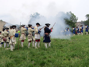 Girona resisteix! Jornades de recreació històrica de la Guerra de Successió. Castell de Montjuïc. Combat al pati d'armes