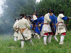 Girona resisteix! Jornades de recreació històrica de la Guerra de Successió. Castell de Montjuïc. Combat al pati d'armes