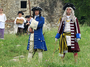 Girona resisteix! Jornades de recreació històrica de la Guerra de Successió. Castell de Montjuïc. Combat al pati d'armes