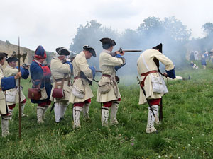 Girona resisteix! Jornades de recreació històrica de la Guerra de Successió. Castell de Montjuïc. Combat al pati d'armes