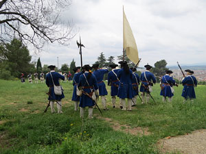 Girona resisteix! Jornades de recreació històrica de la Guerra de Successió. Castell de Montjuïc. Assalt de les portes del castell