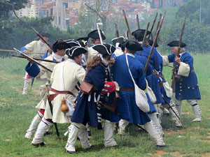 Girona resisteix! Jornades de recreació històrica de la Guerra de Successió. Castell de Montjuïc. Assalt de les portes del castell