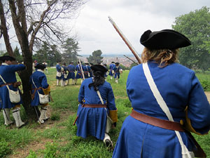 Girona resisteix! Jornades de recreació històrica de la Guerra de Successió. Castell de Montjuïc. Assalt de les portes del castell