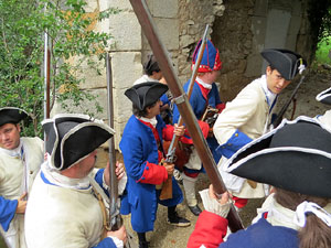 Girona resisteix! Jornades de recreació històrica de la Guerra de Successió. Castell de Montjuïc. Assalt de les portes del castell