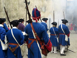 Girona resisteix! Jornades de recreació històrica de la Guerra de Successió. Combat al carrer de Pere de Rocaberti