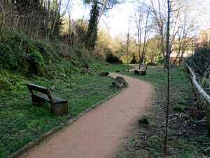 L'itinerari del Galligants. Cam&iacute; verd que connecta la pla&ccedil;a dels Jurats del Barri Vell amb la font del Bisbe 