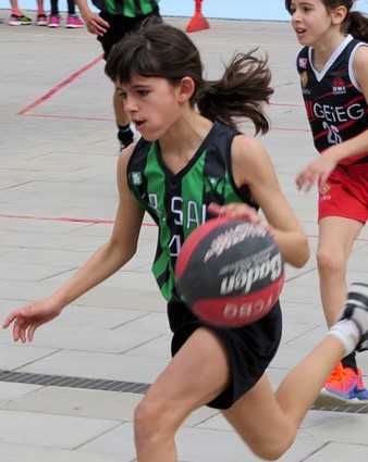 B&agrave;squet a la pla&ccedil;a Calvet i Rubalcaba