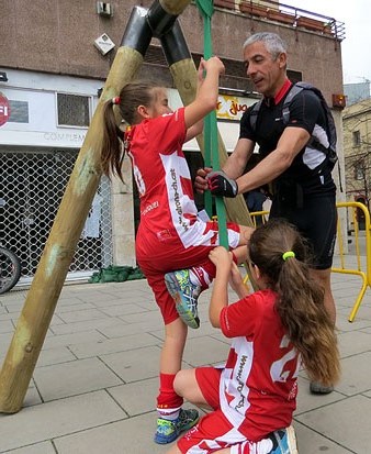 Pla&ccedil;a Salvador Espriu