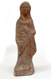 Figura femenina, terracota. Empúries (L'Escala, Alt Empordà). Segle III aC