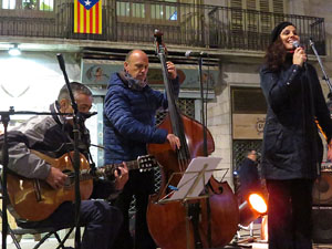 Nadal 2016. Encesa de les llums de Hanukk&agrave; a la pla&ccedil;a del Vi