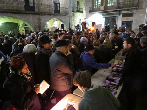 Nadal 2016. Encesa de les llums de Hanukk&agrave; a la pla&ccedil;a del Vi