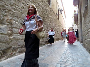 Festival Und&agrave;rius 2016. Cercavila amb els gegants de Santa Eug&egrave;nia de Ter