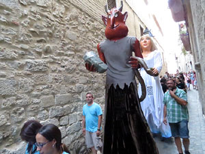 Festival Und&agrave;rius 2016. Cercavila amb els gegants de Santa Eug&egrave;nia de Ter