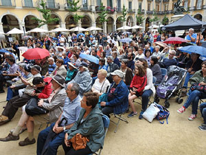 Festival A Capella 2017. Actuaci&oacute; del grup Kundala a la pla&ccedil;a de la Independ&egrave;ncia