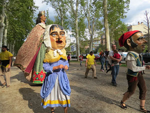 Festa del barri de la Devesa-Güell 2017. Els nous capgrossos, el Jardiner i la Farinera