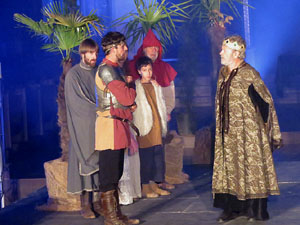 600 aniversari de la nau &uacute;nica de la Catedral de Girona. Representaci&oacute; de la Consueta de Sant Jordi cavaller