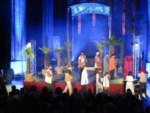 600 aniversari de la nau &uacute;nica de la Catedral de Girona. Representaci&oacute; de la Consueta de Sant Jordi cavaller