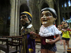 Corpus 2017. Assaig del ball de l'&Agrave;liga a la nau de la Catedral de Santa Maria