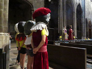 Corpus 2017. Assaig del ball de l'&Agrave;liga a la nau de la Catedral de Santa Maria
