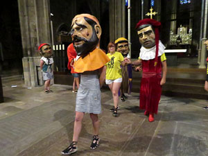 Corpus 2017. Assaig del ball de l'&Agrave;liga a la nau de la Catedral de Santa Maria