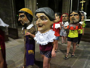 Corpus 2017. Assaig del ball de l'&Agrave;liga a la nau de la Catedral de Santa Maria