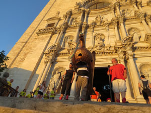 Corpus 2017. Assaig del ball de l'&Agrave;liga a la nau de la Catedral de Santa Maria