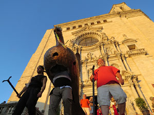 Corpus 2017. Assaig del ball de l'&Agrave;liga a la nau de la Catedral de Santa Maria