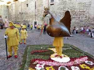 Corpus 2017 a Girona. La process&oacute; des de la Catedral a la bas&iacute;lica de Sant Feliu de Girona