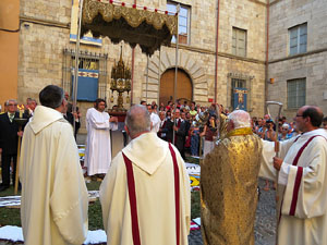 Corpus 2017 a Girona. La process&oacute; des de la Catedral a la bas&iacute;lica de Sant Feliu de Girona