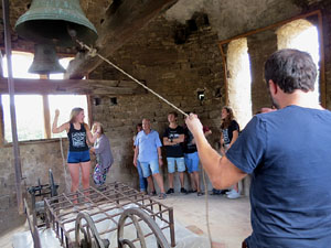 Festa Major de Sant Daniel 2017 - Repic de campanes des del campanar del Monestir de Sant Daniel