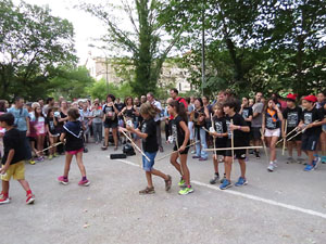 Festa Major de Sant Daniel 2017 - Danses infantils al pont de la font d'en Pericot