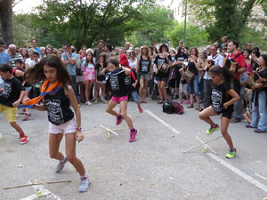 Festa Major de Sant Daniel 2017 - Danses infantils al pont de la font d'en Pericot